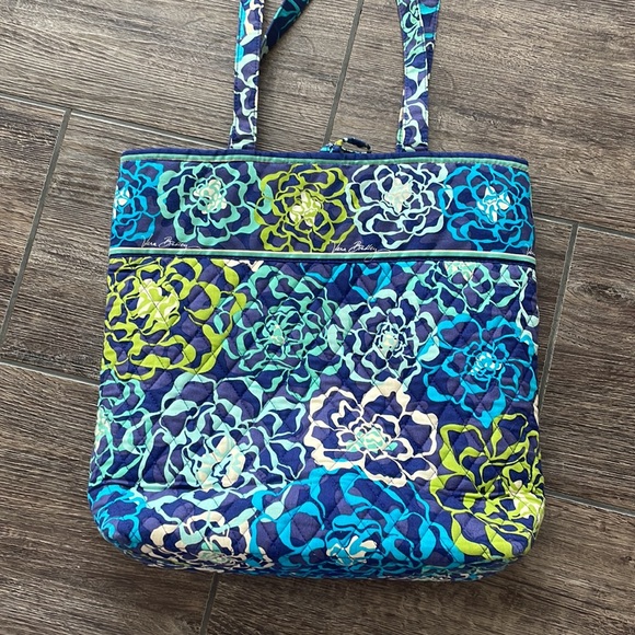 Vera Bradley Tote Bag - Small - Picture 2 of 4